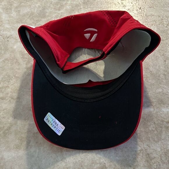 Red TaylorMade Golf Hat NWOT - Picture 6 of 6